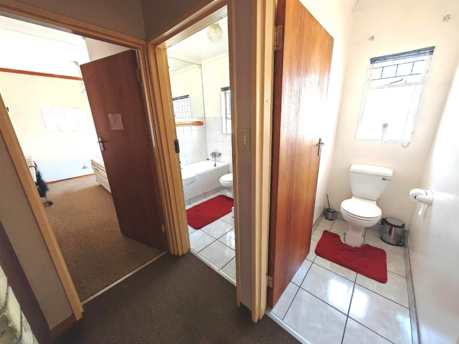 3 Bedroom Property for Sale in Uitsig Free State